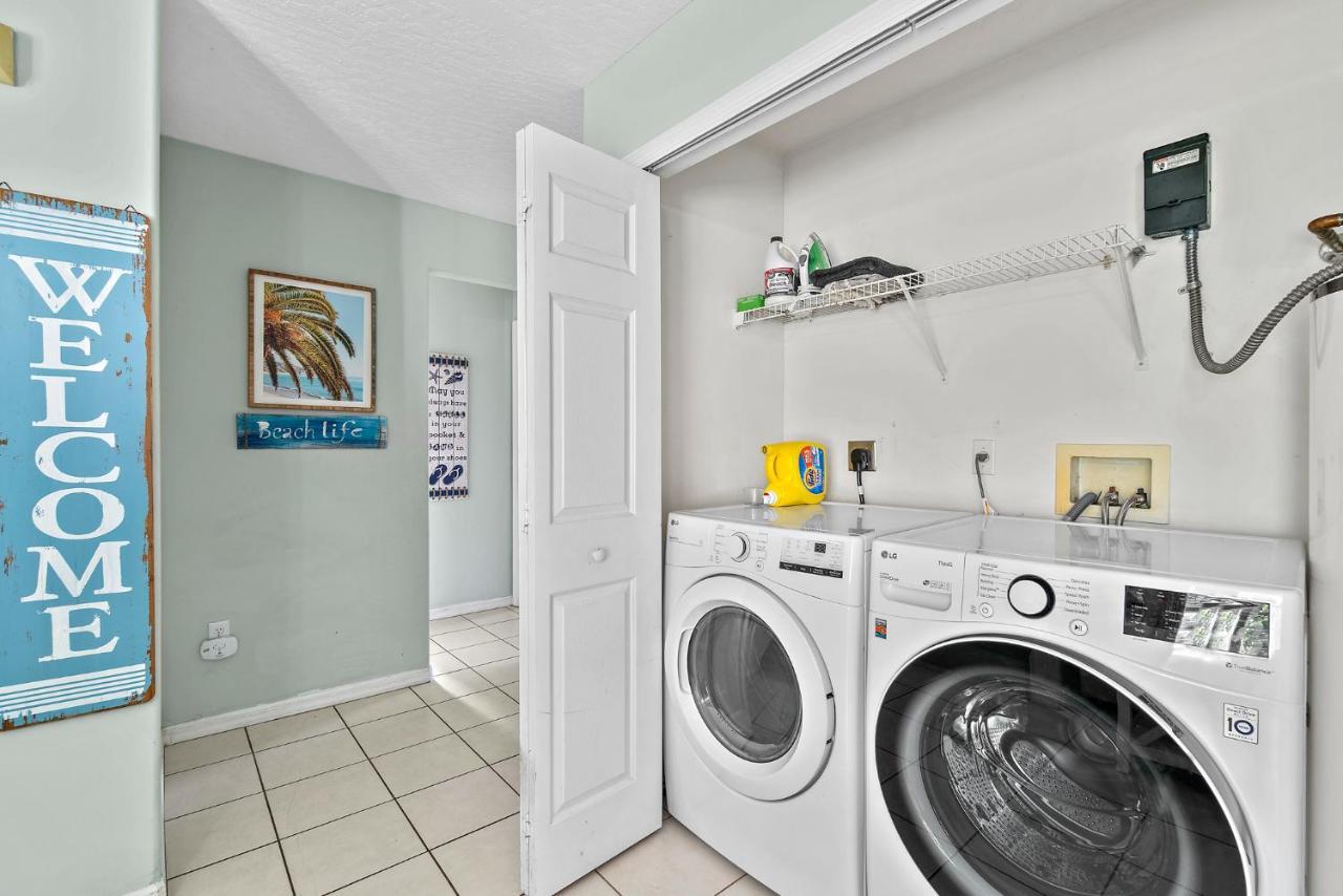 Surfside Paradise Retreat - 3Br And 2Ba Duplex, Grill, Dog Friendly - Close To The Beach! Melbourne Exterior foto